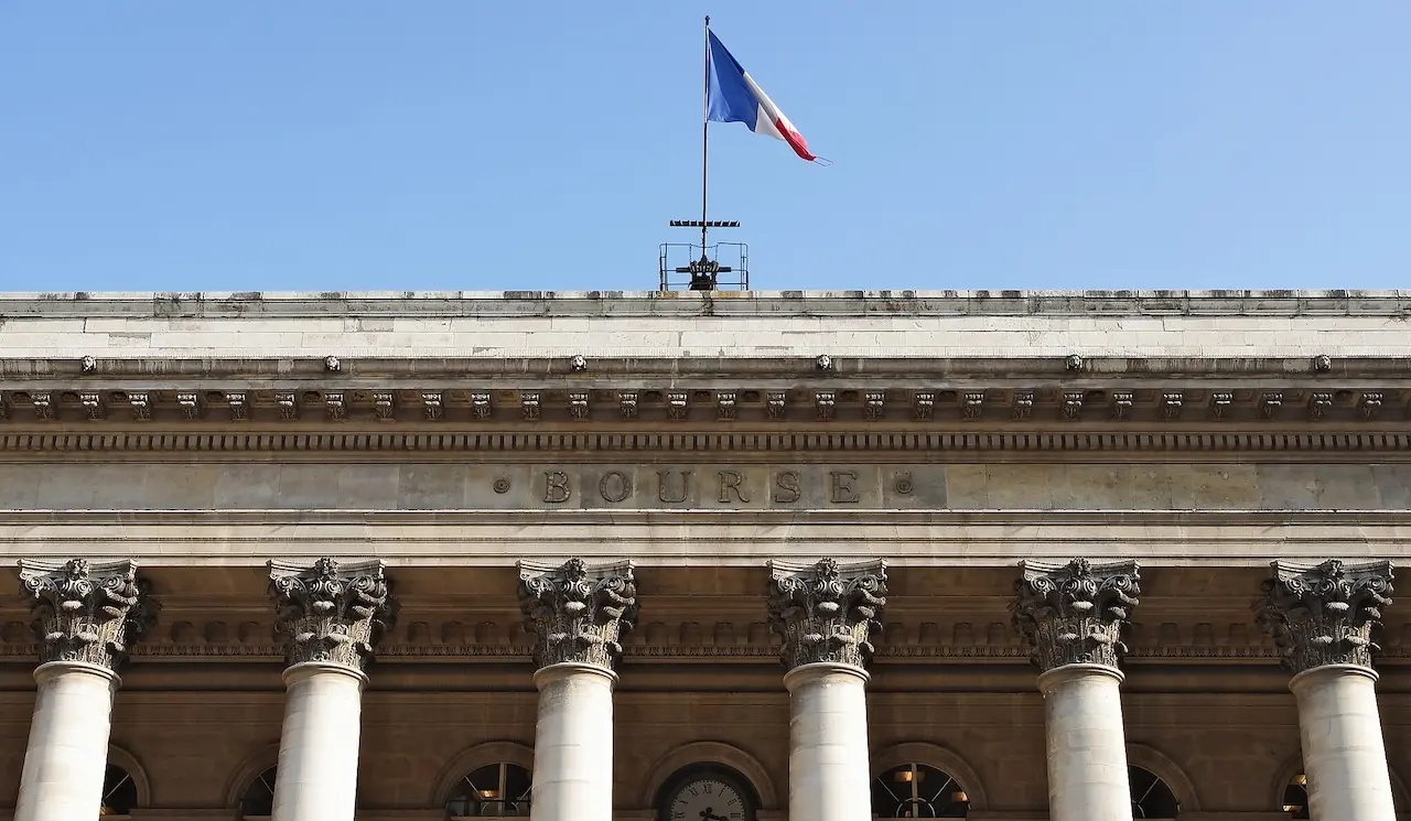 Indice CAC 40 : tout ce qu’il faut savoir avant d’investir dans le CAC 40 en 2025